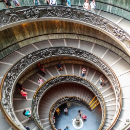 vatican-museum-exit-steps
